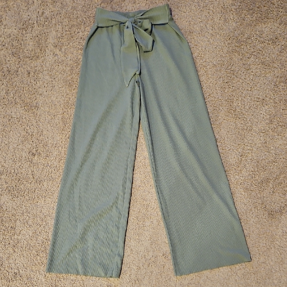 Francesca's Collections Sage Green Wide Leg Pants